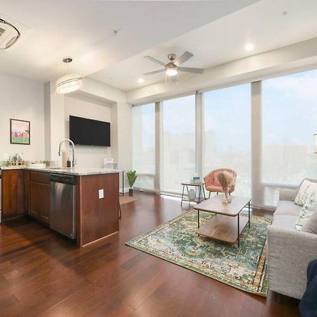 Hostwise Stays - The Washington At Chatham - Free Parking, Private Gym, Skyline Views! Pittsburgh Exterior foto