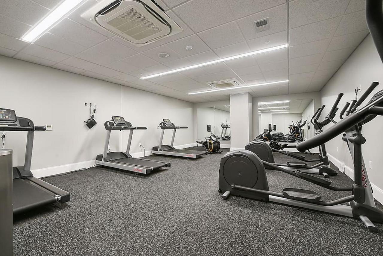 Hostwise Stays - The Washington At Chatham - Free Parking, Private Gym, Skyline Views! Pittsburgh Exterior foto